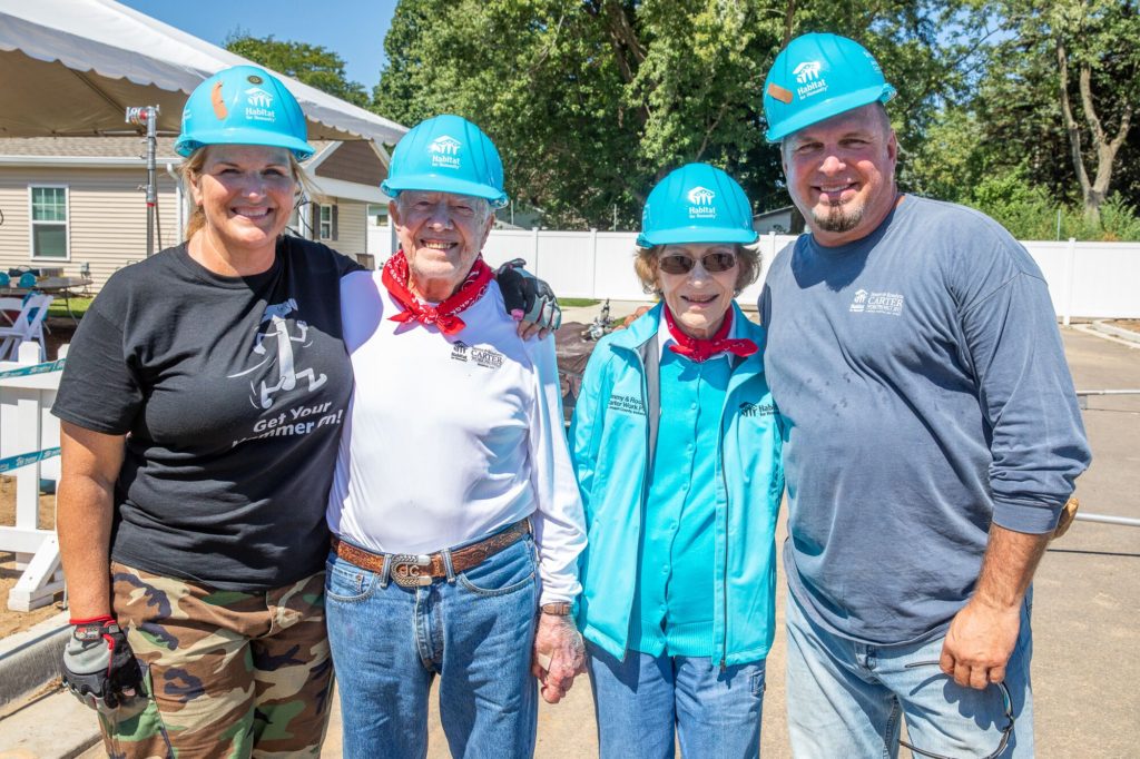 Garth Brooks and Trisha Yearwood have been committed volunteers of Habitat or over a decade.